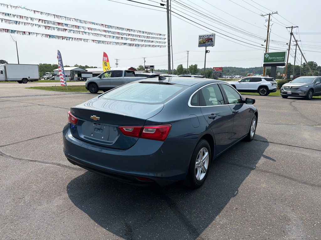 2024 Chevrolet Malibu Image 6