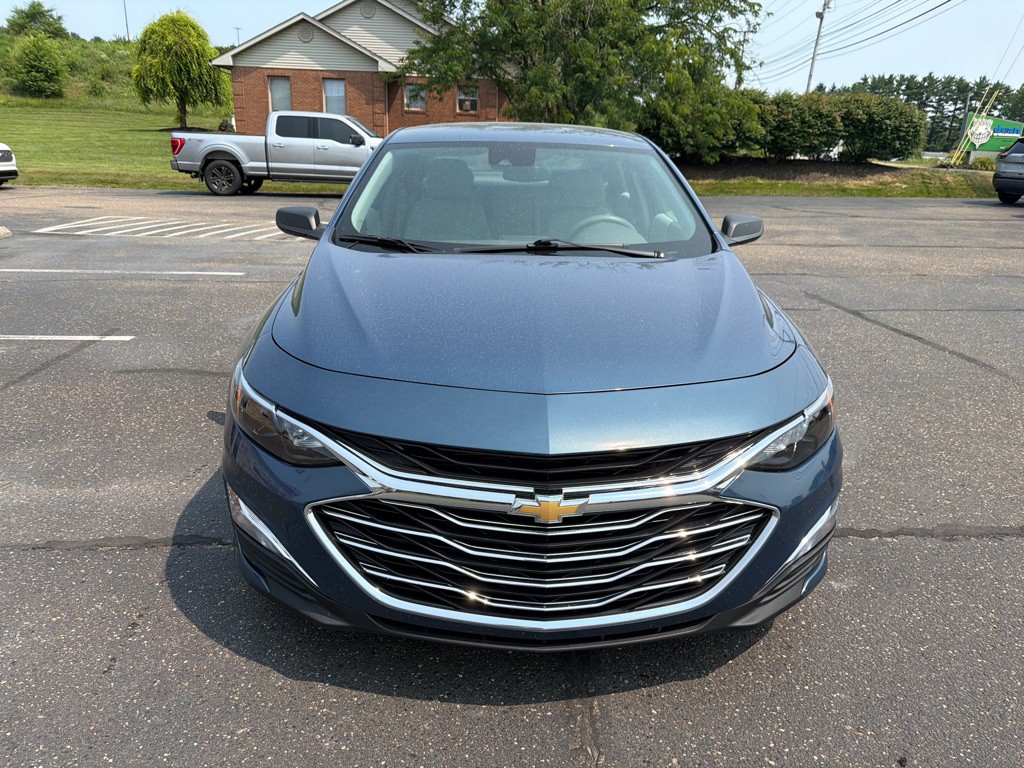 2024 Chevrolet Malibu Image 9