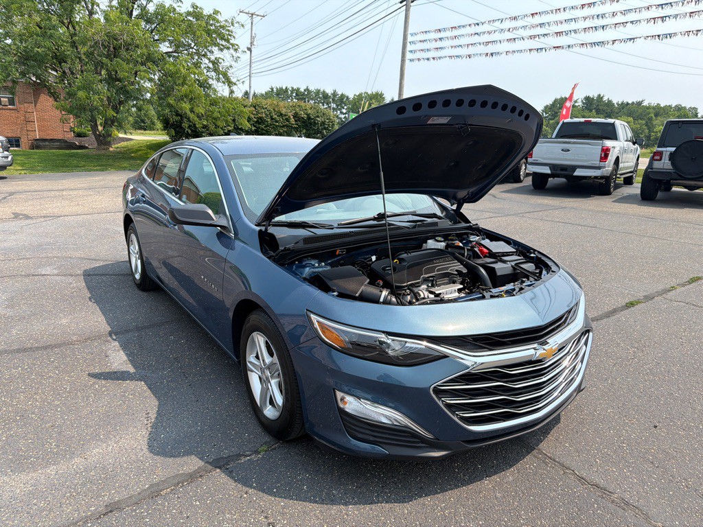 2024 Chevrolet Malibu Image 30