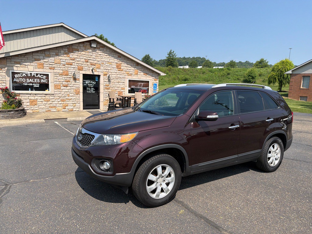 2011 Kia Sorento Image 2