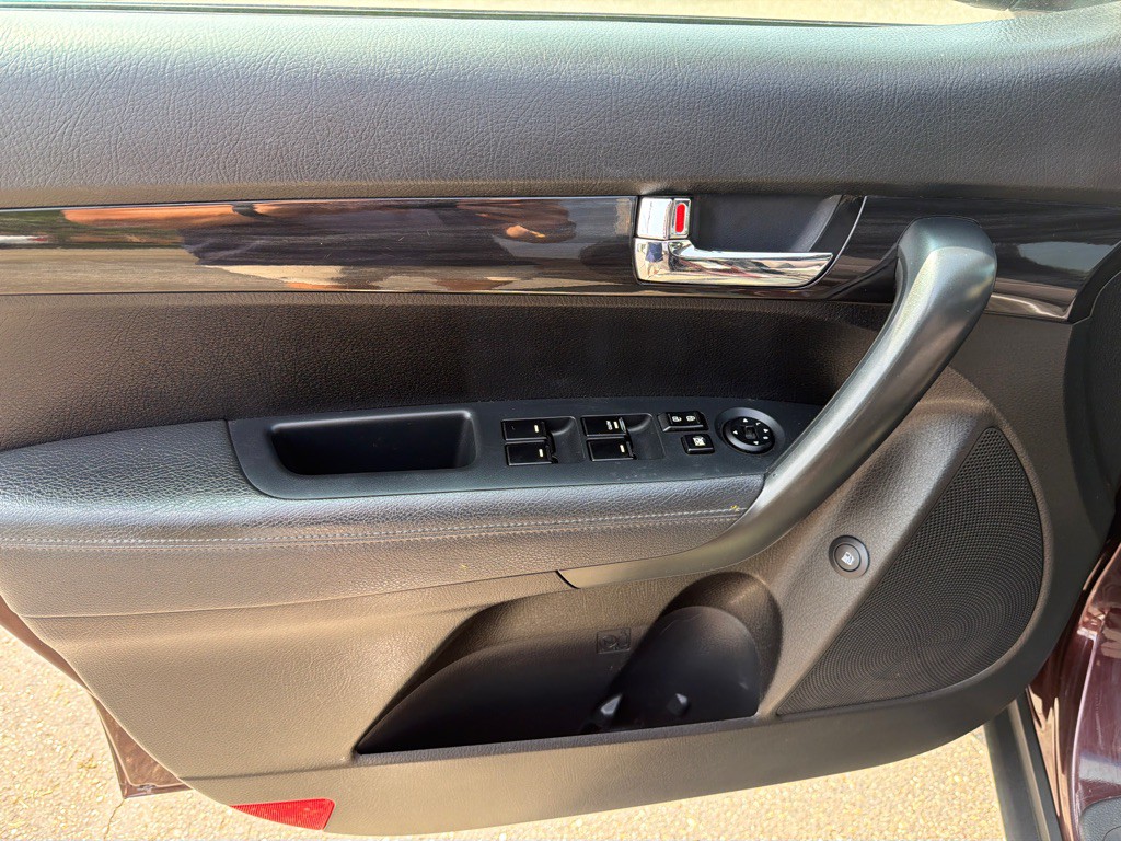 2011 Kia Sorento Image 10