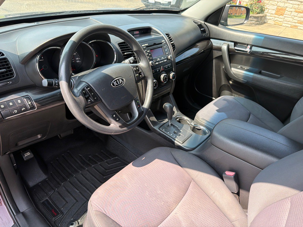 2011 Kia Sorento Image 12
