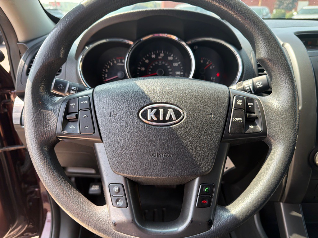 2011 Kia Sorento Image 13