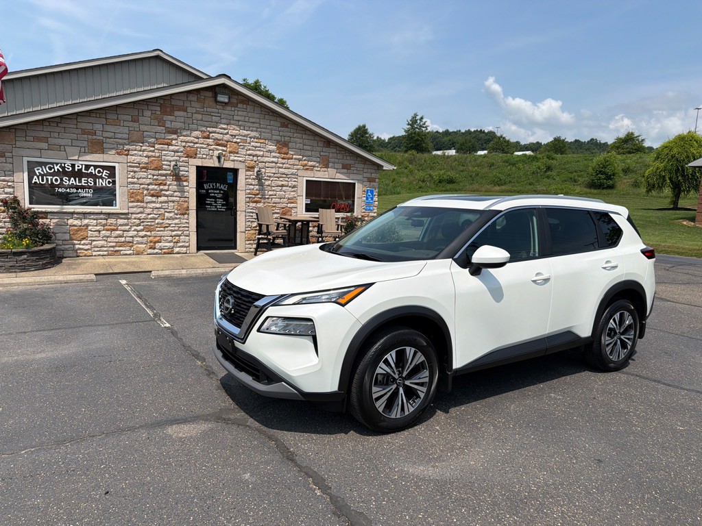 2023 Nissan Rogue Image 2