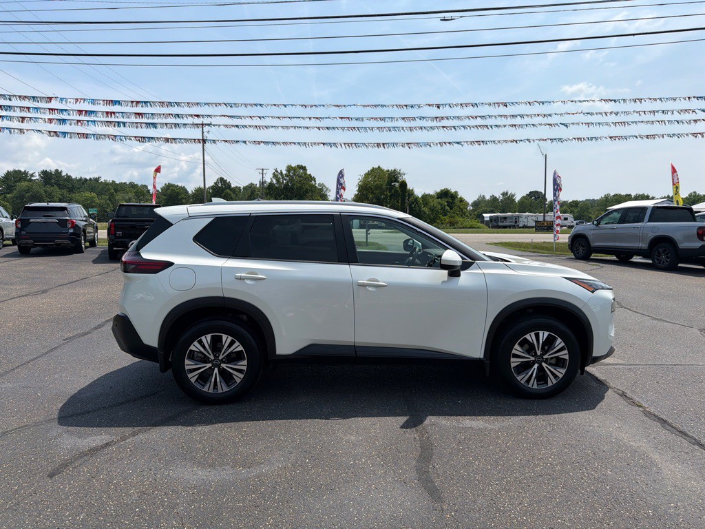 2023 Nissan Rogue Image 8
