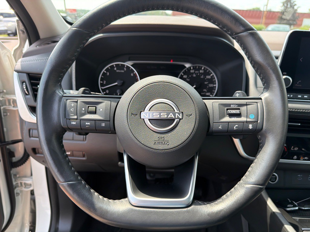 2023 Nissan Rogue Image 15