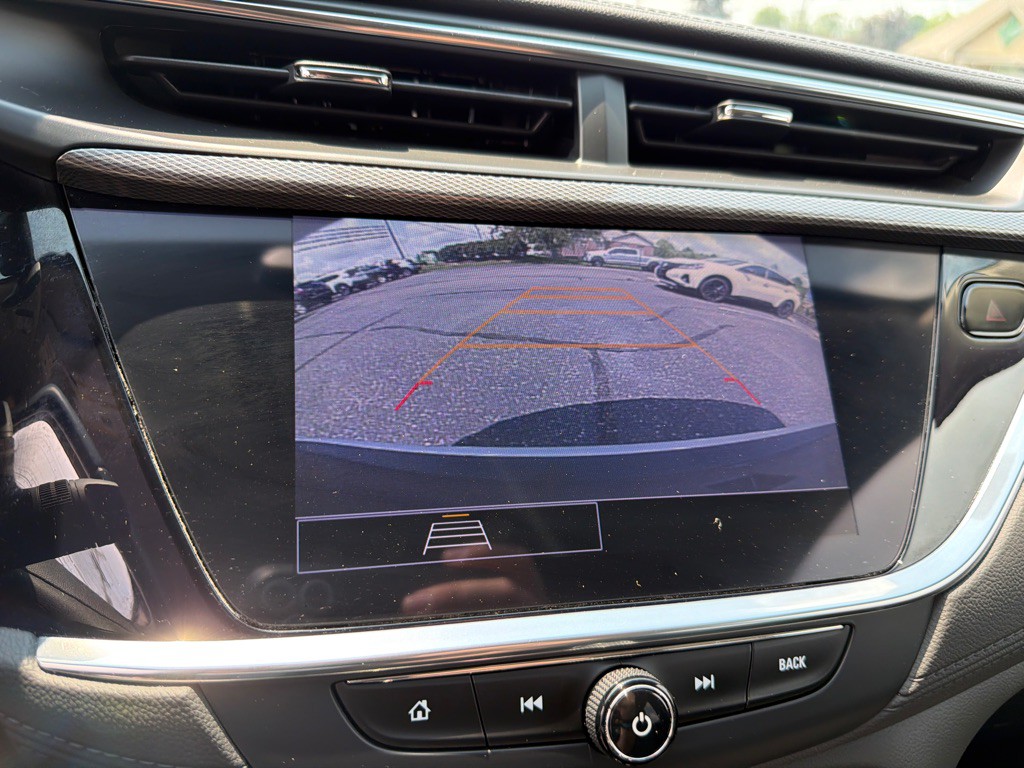 2023 Buick Enclave Image 18
