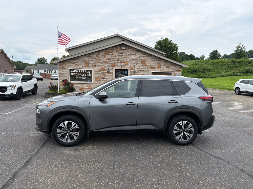 2023 Nissan Rogue Image 2