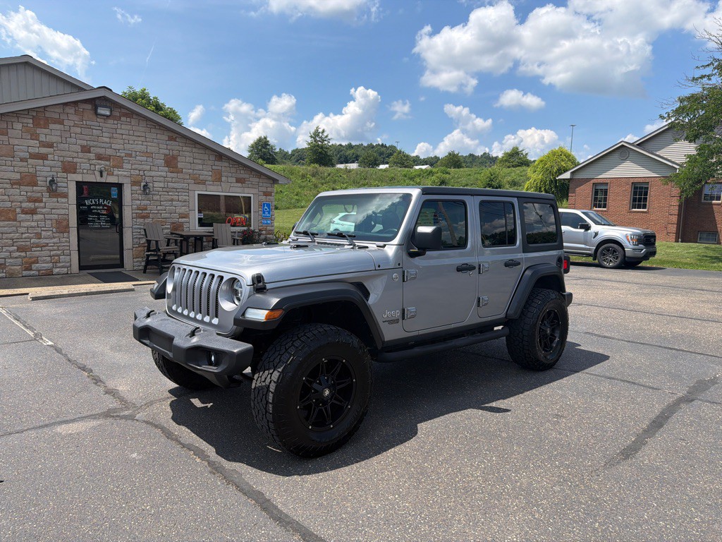 2020 Jeep Wrangler Unlimited Image 2