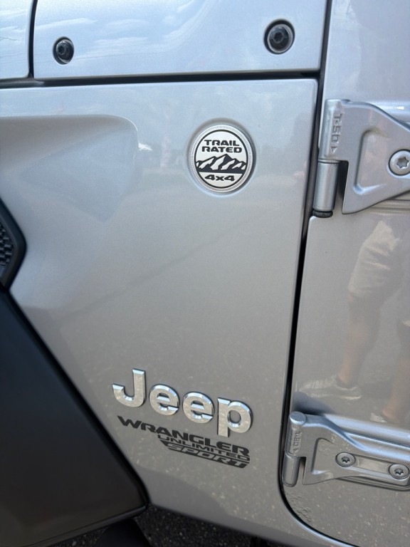 2020 Jeep Wrangler Unlimited Image 36