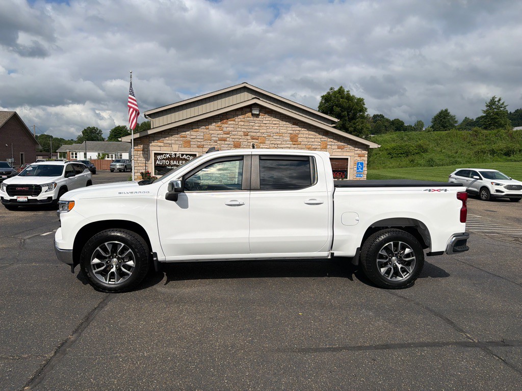 2024 Chevrolet Silverado 1500 Image 3
