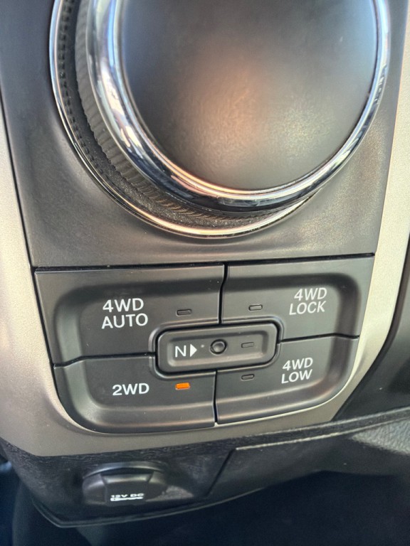 2016 RAM 1500 Image 19