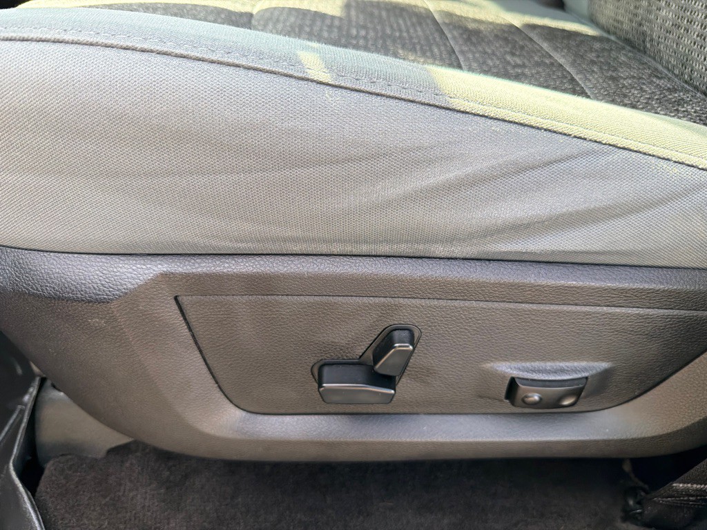 2016 RAM 1500 Image 25