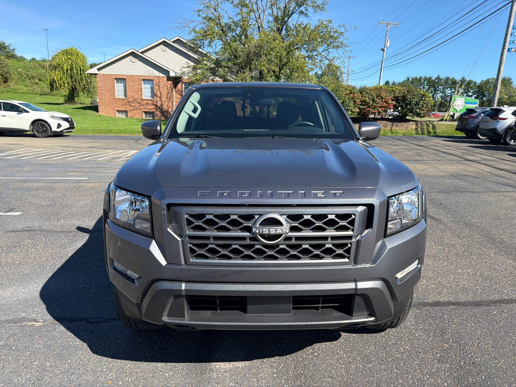 2023 Nissan Frontier Image 8