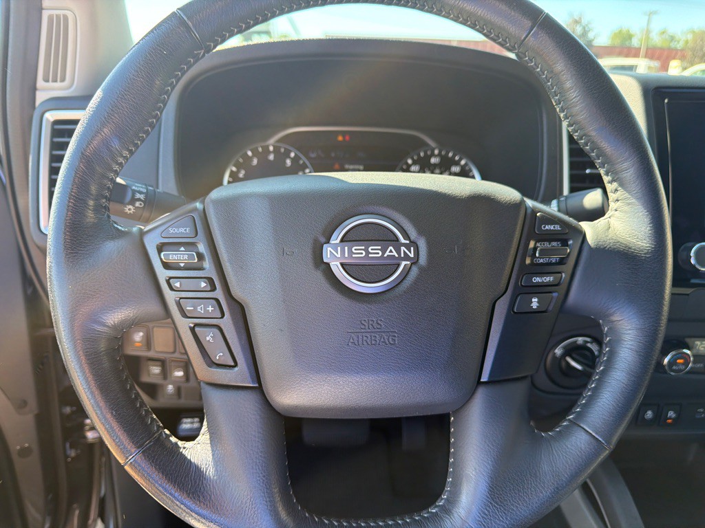 2023 Nissan Frontier Image 13