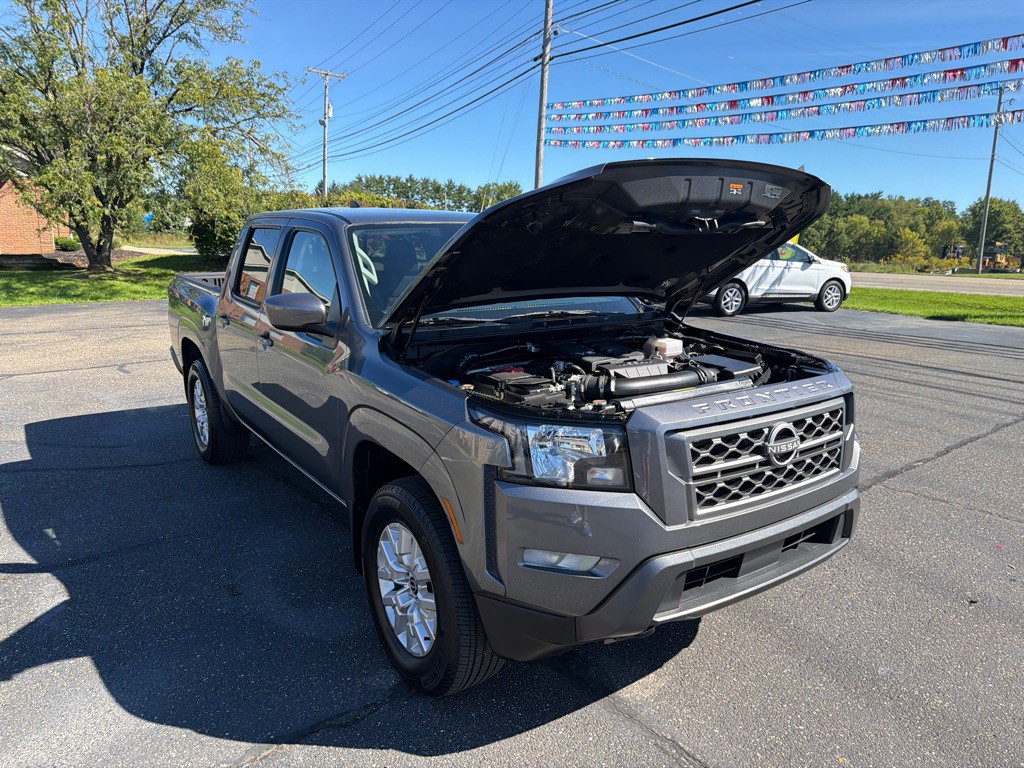 2023 Nissan Frontier Image 32
