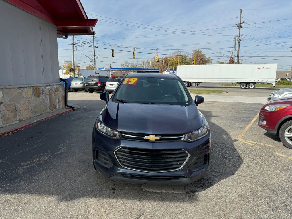 2019 Chevrolet Trax Image 2