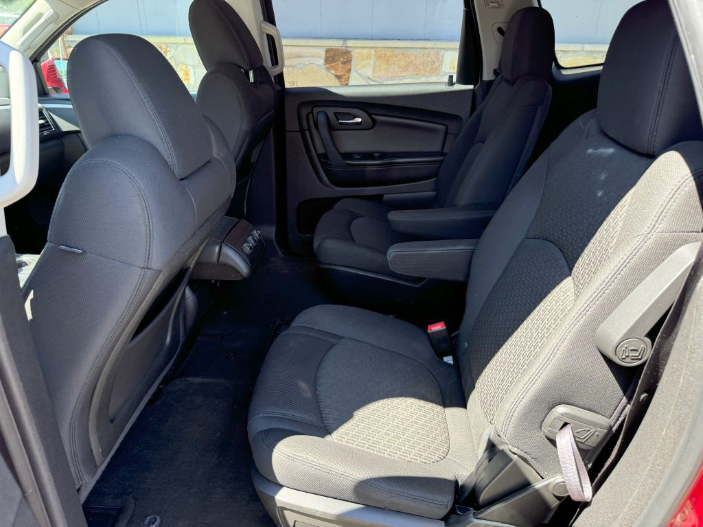 2012 Chevrolet Traverse Image 11