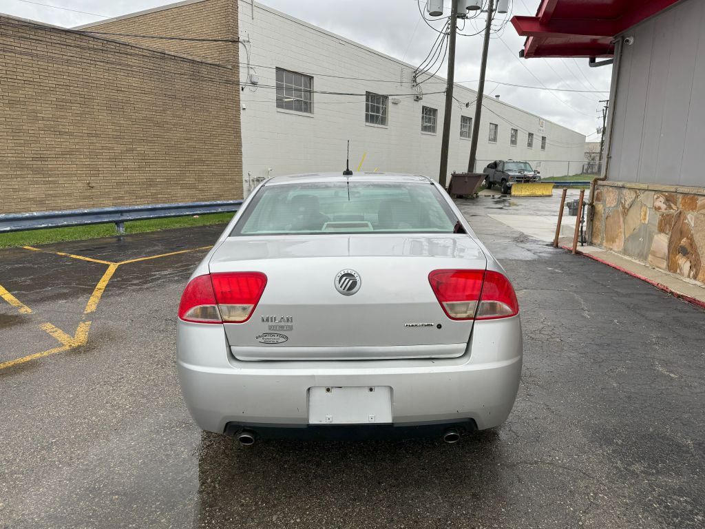 2011 Mercury Milan Image 6