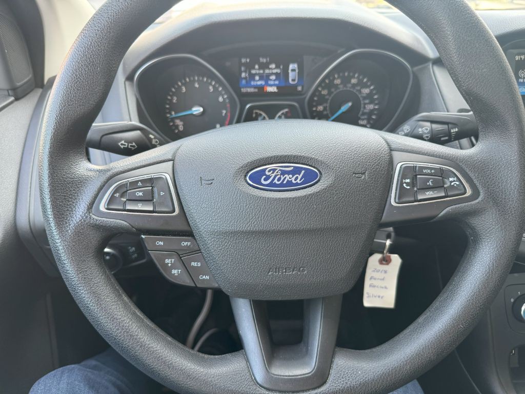 2018 Ford Focus Image 16