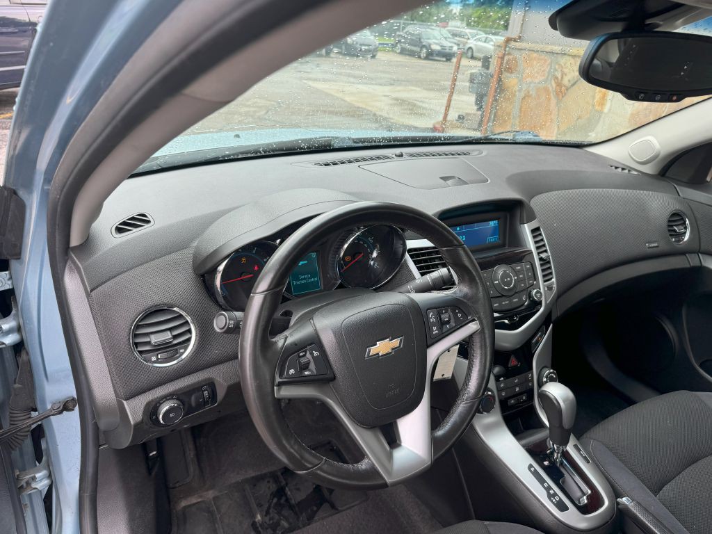 2012 Chevrolet Cruze Image 9
