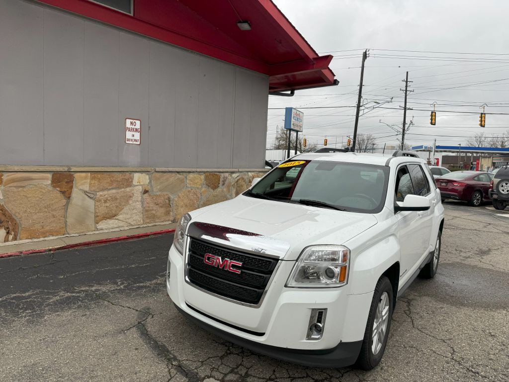 2015 GMC Terrain Image 1