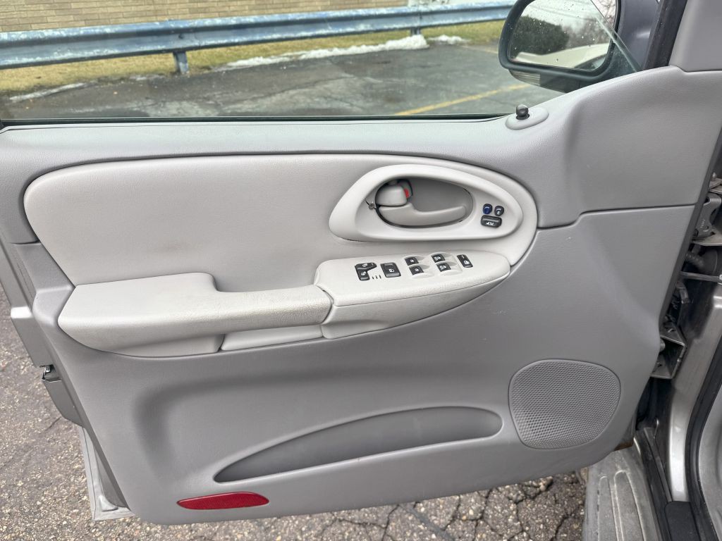 2008 Chevrolet Trailblazer Image 8