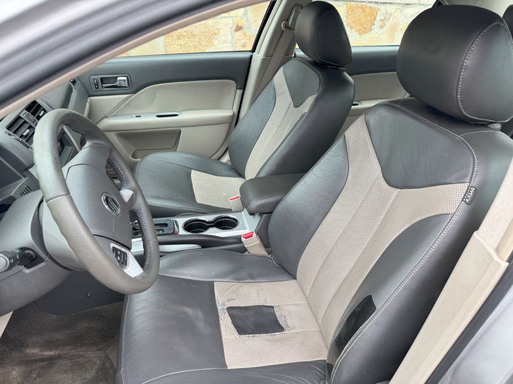 2011 Mercury Milan Image 10