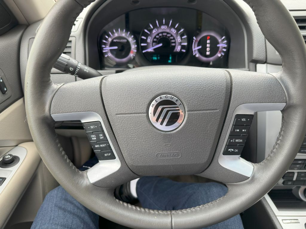 2011 Mercury Milan Image 15