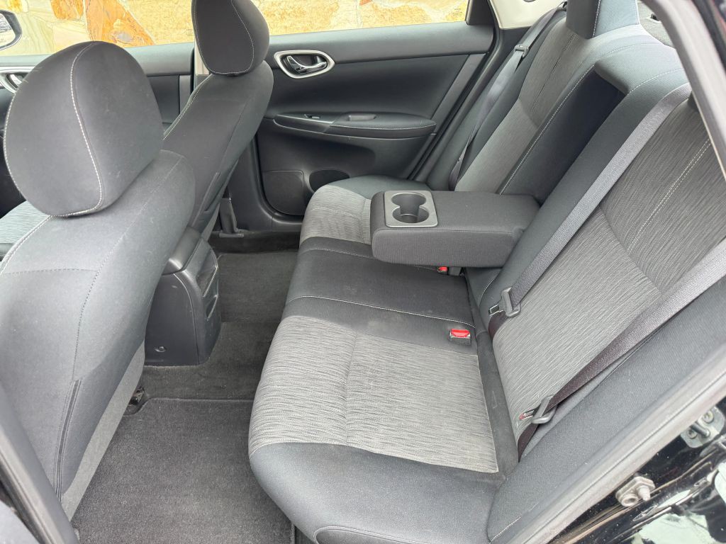 2014 Nissan Sentra Image 12