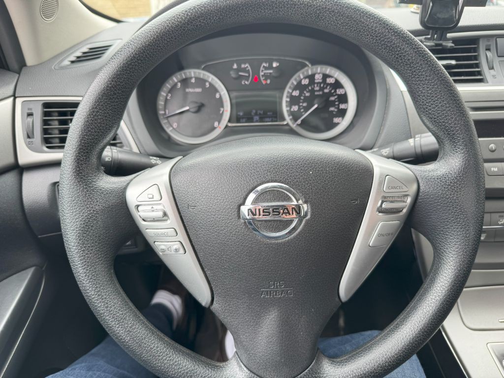 2014 Nissan Sentra Image 16