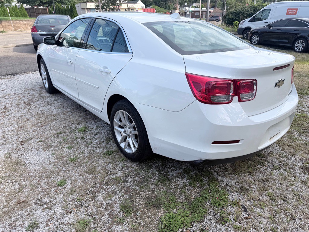 2013 Chevrolet Malibu Image 7