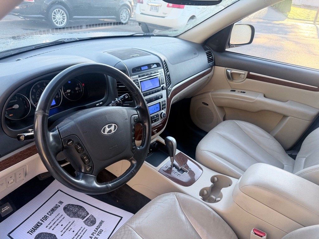 2009 Hyundai Santa Fe Image 10