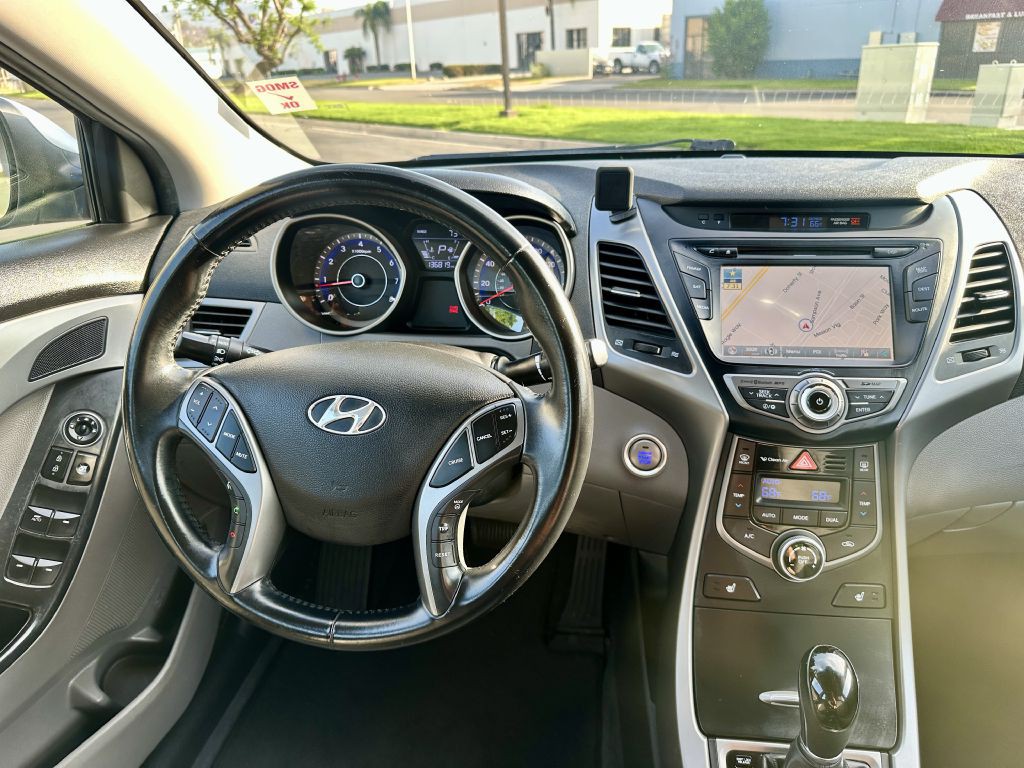 2014 Hyundai Elantra Image 13