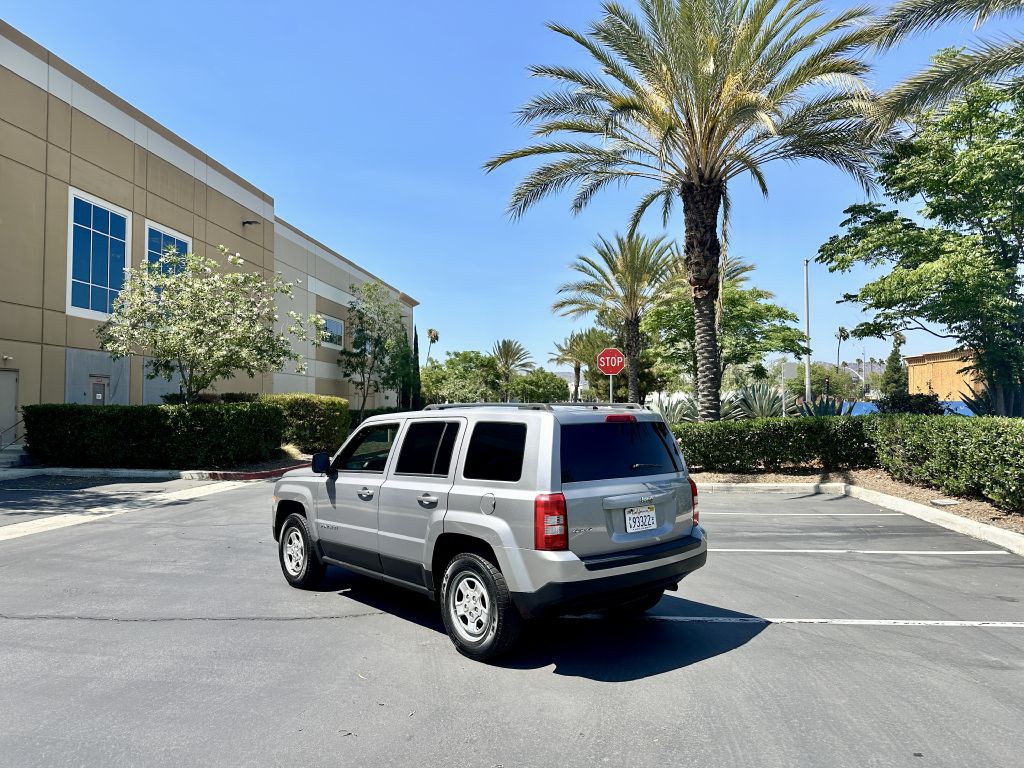 2016 Jeep Patriot Image 3
