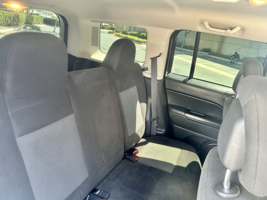 2016 Jeep Patriot Image 11
