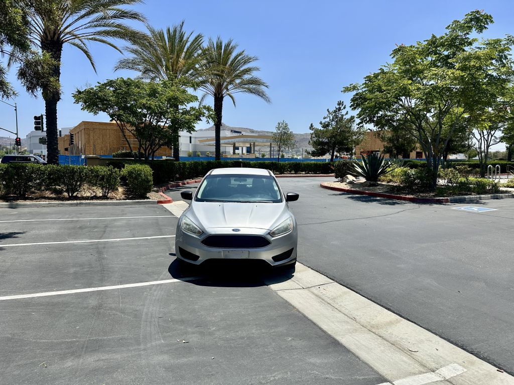 2016 Ford Focus Image 7