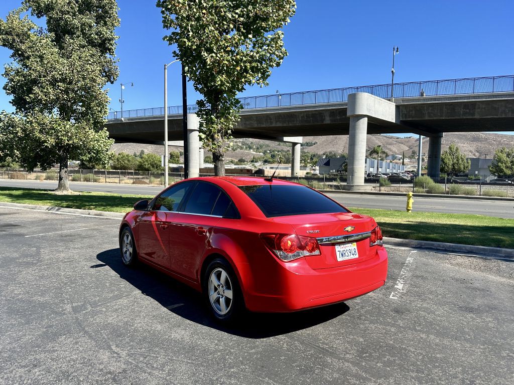 2014 Chevrolet Cruze Image 3