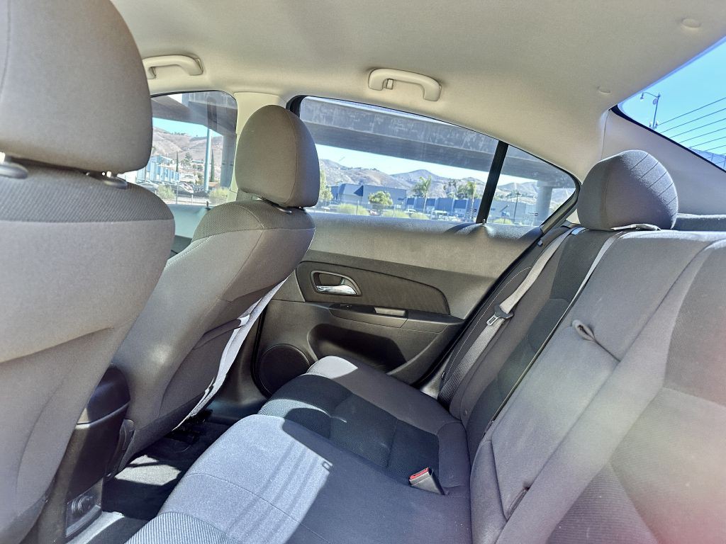 2014 Chevrolet Cruze Image 10