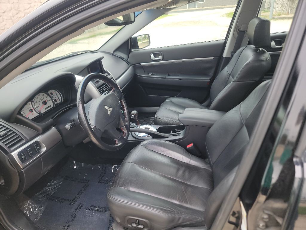 2007 Mitsubishi Galant Image 9
