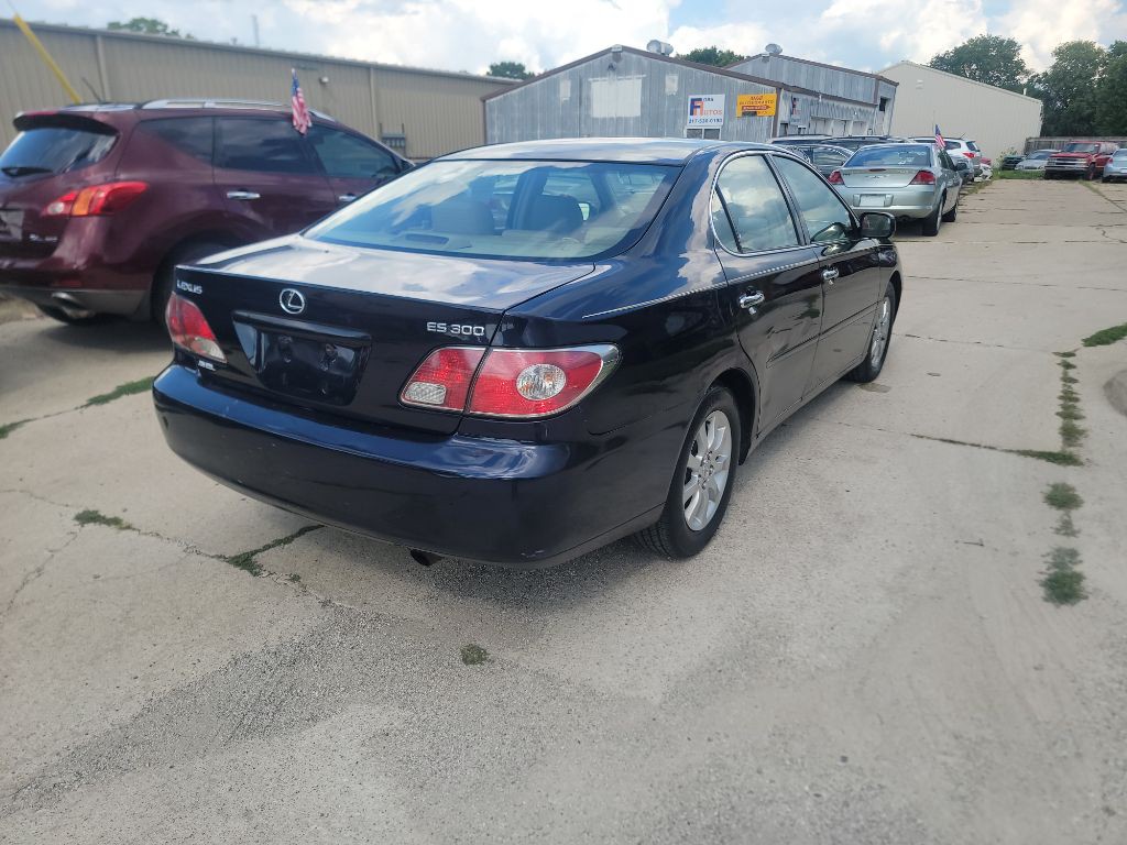 2003 Lexus ES Image 6