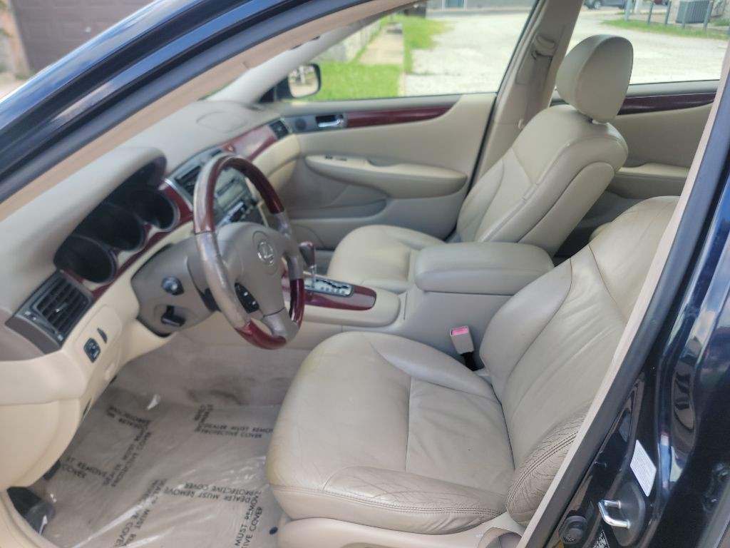 2003 Lexus ES Image 13