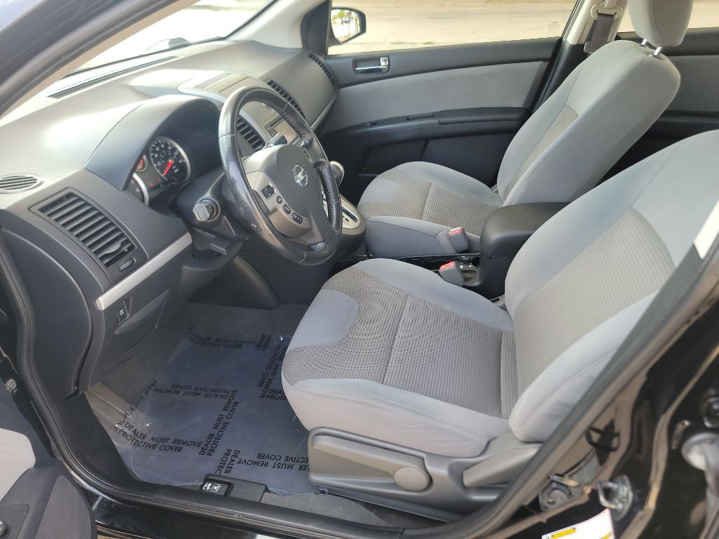 2011 Nissan Sentra Image 10