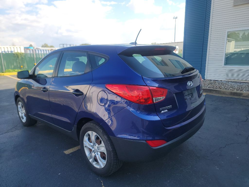 2010 Hyundai Tucson Image 4