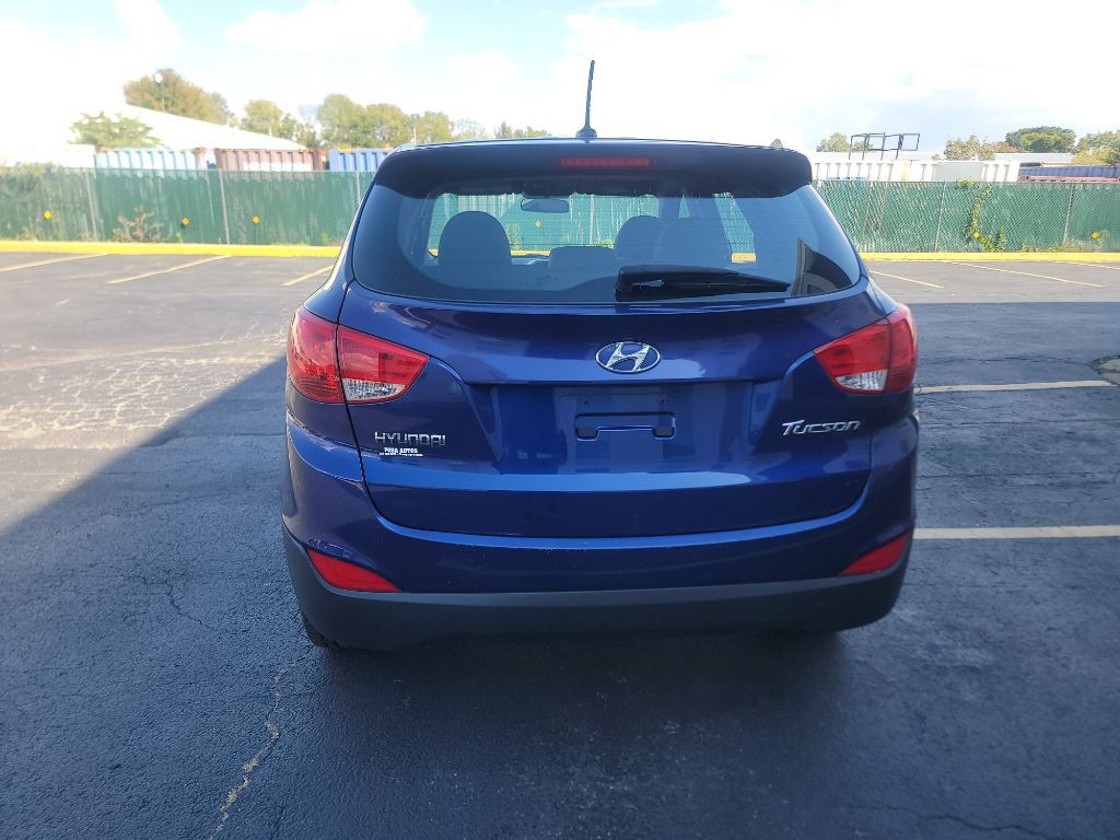2010 Hyundai Tucson Image 6