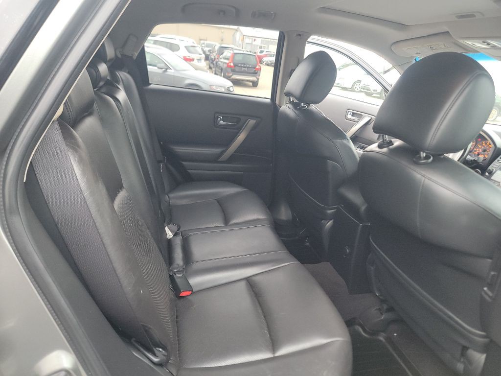 2008 INFINITI FX35 Image 11