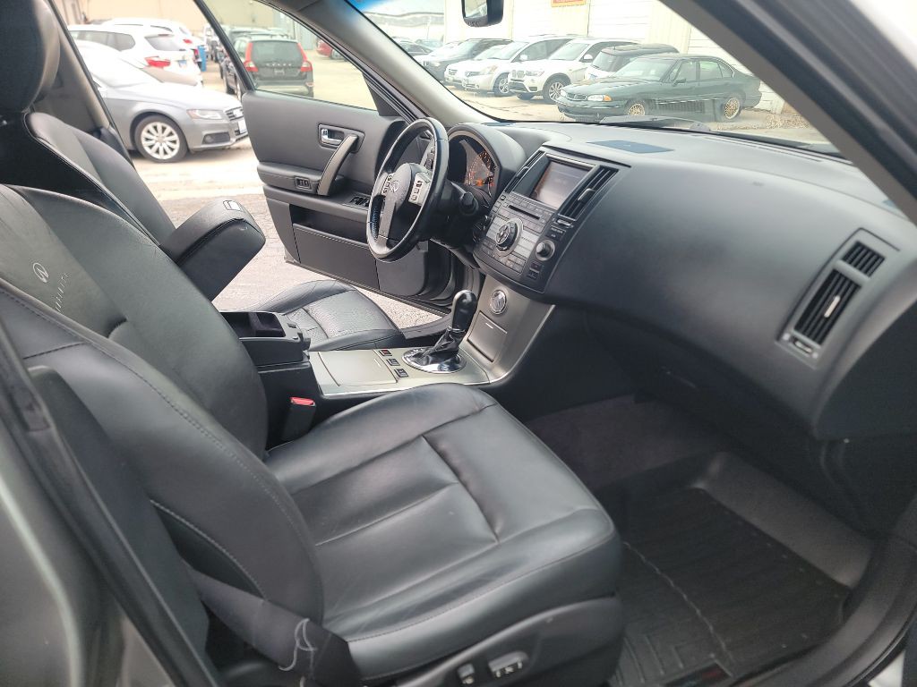 2008 INFINITI FX35 Image 9