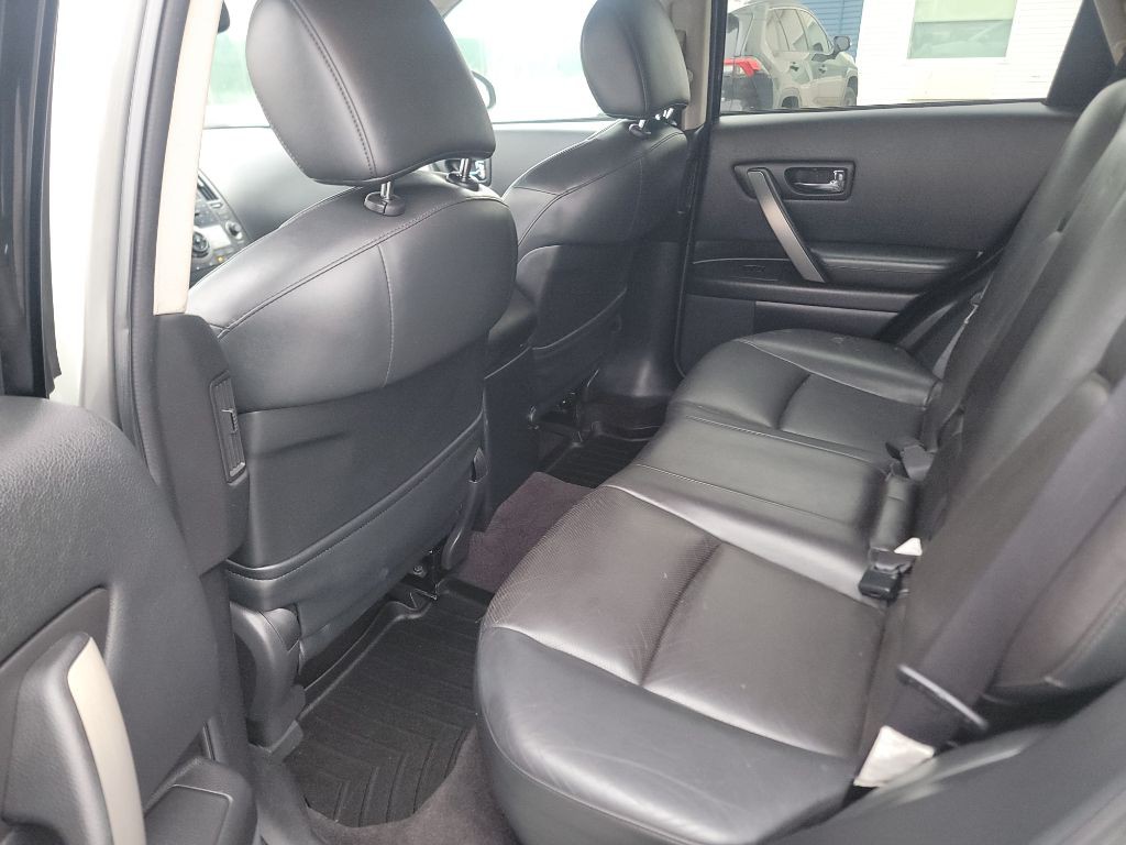 2008 INFINITI FX35 Image 10
