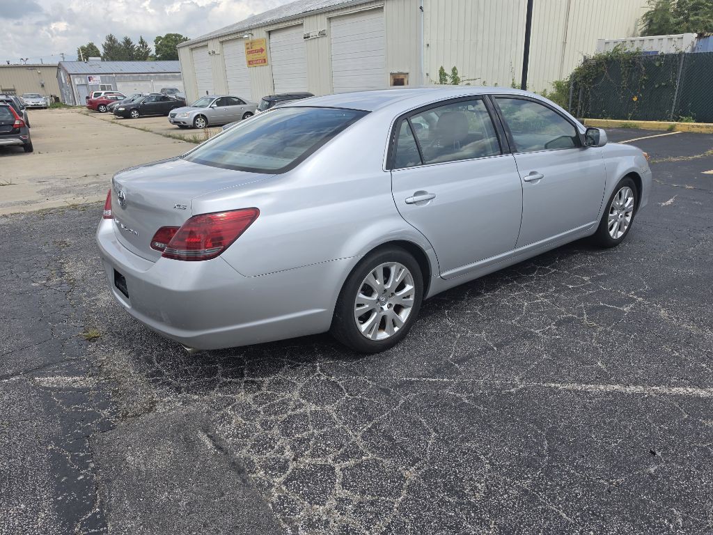 2008 Toyota Avalon Image 6