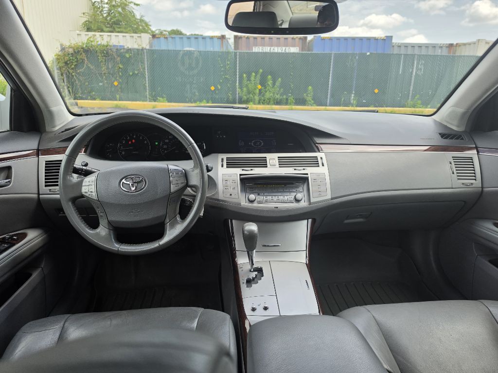 2008 Toyota Avalon Image 7